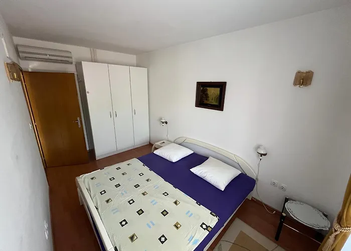 Rosa Apartman Jadranovo
