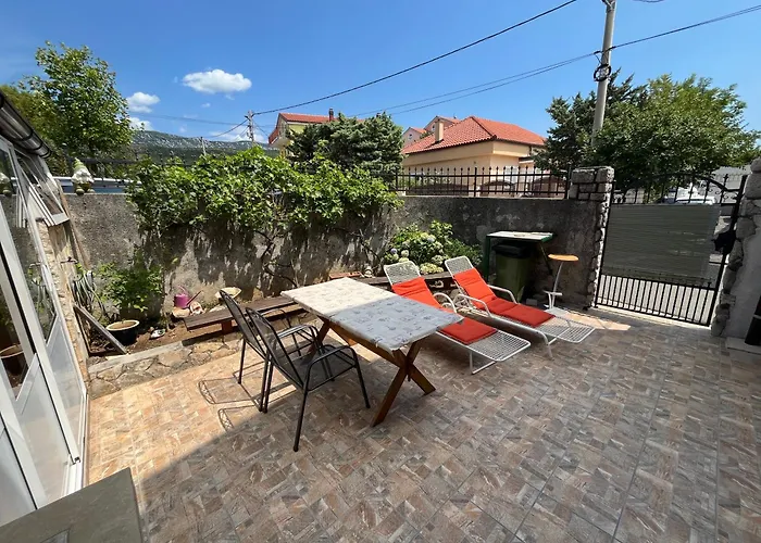 Rosa Apartman *