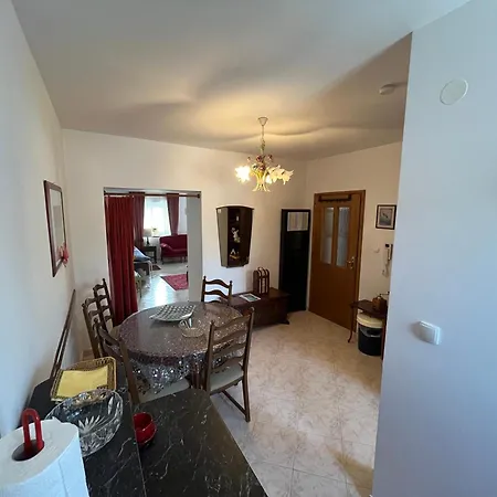 דירה Rosa יאדראנובו