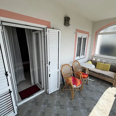 Rosa * יאדראנובו